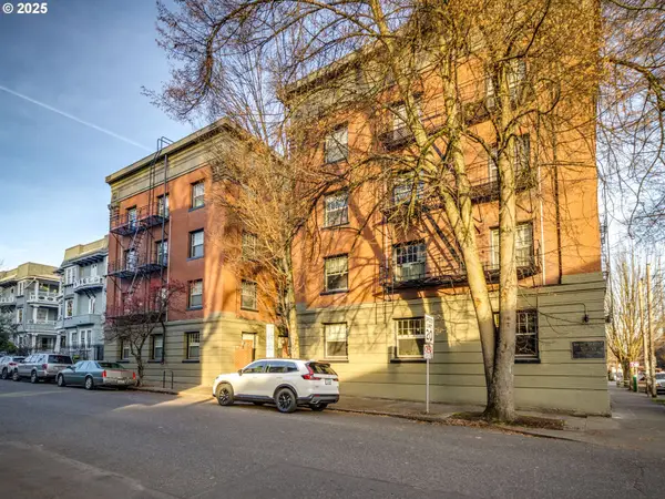 2109 NW Irving St Nw #410, Portland, OR 97210