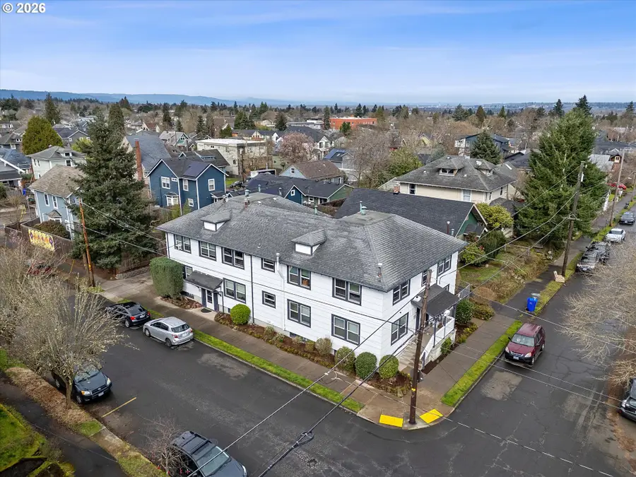 5203 NE 16th Ave, Portland, OR 97211 - #2