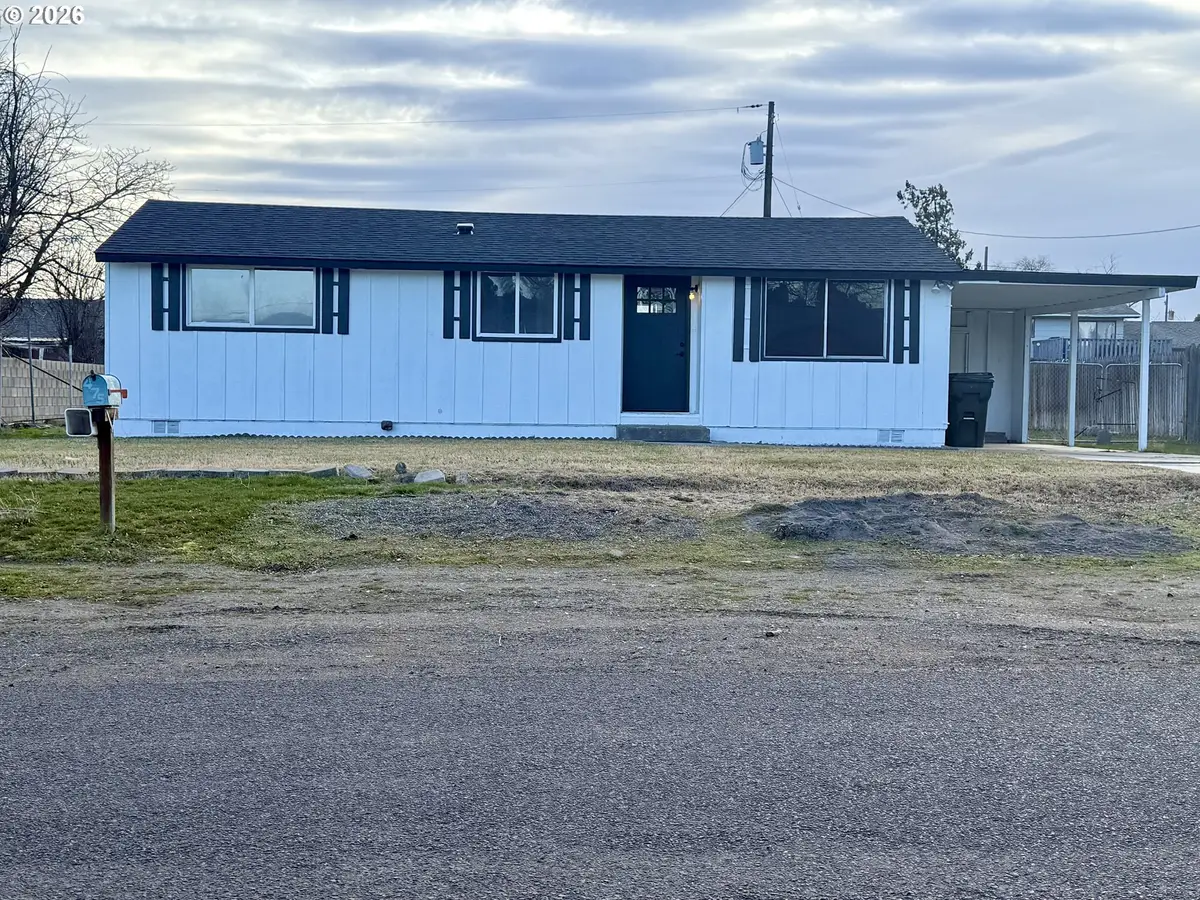 475 W Hartley Ave, Hermiston, OR 97838 - Image #1