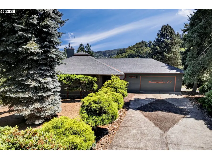 30013 Maple Dr, Rainier, OR 97048 - #2