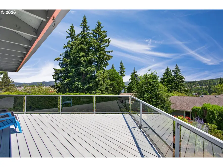 30013 Maple Dr, Rainier, OR 97048 - #3