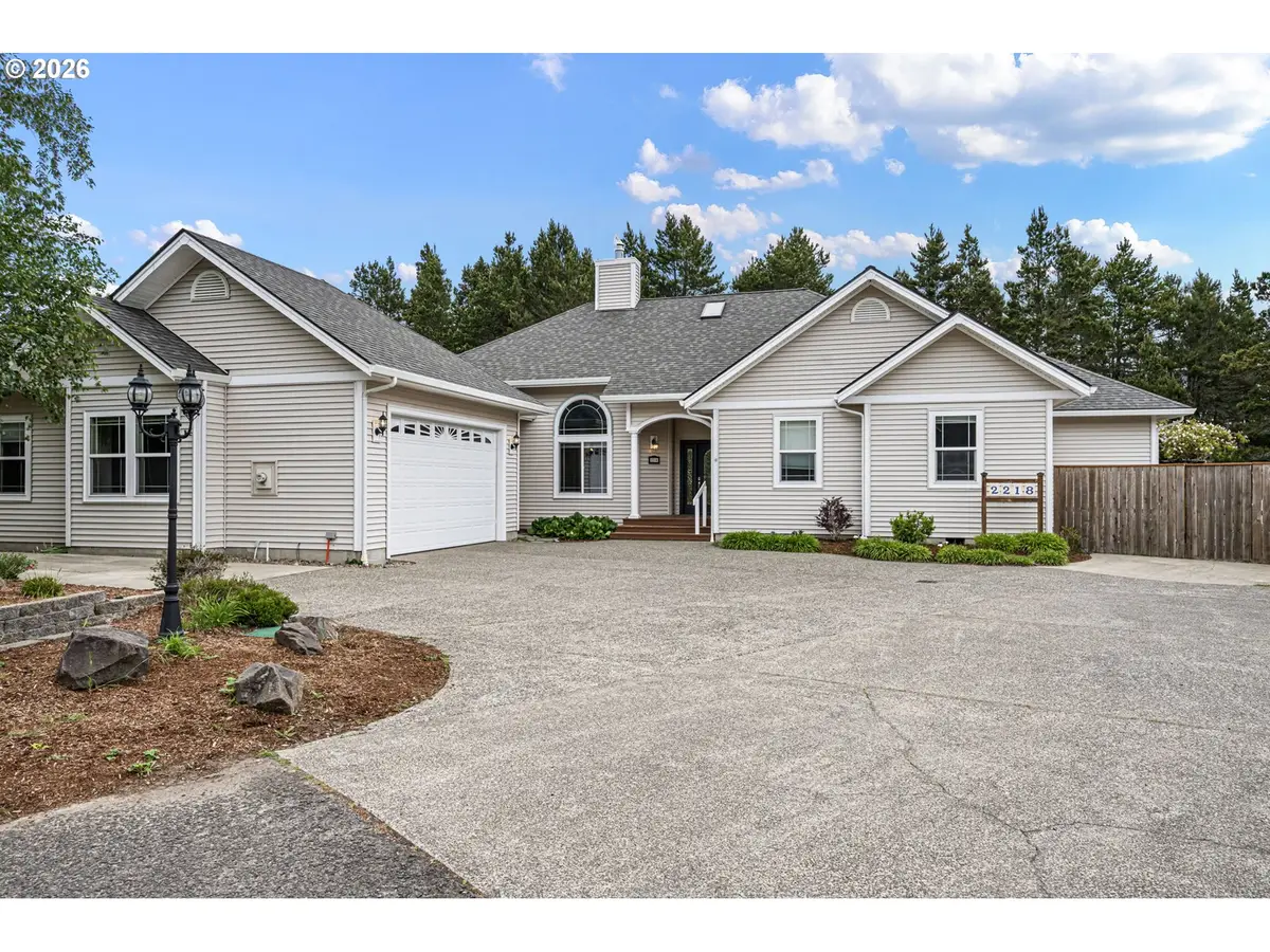 2218 Willow Loop, Florence, OR 97439 - #1
