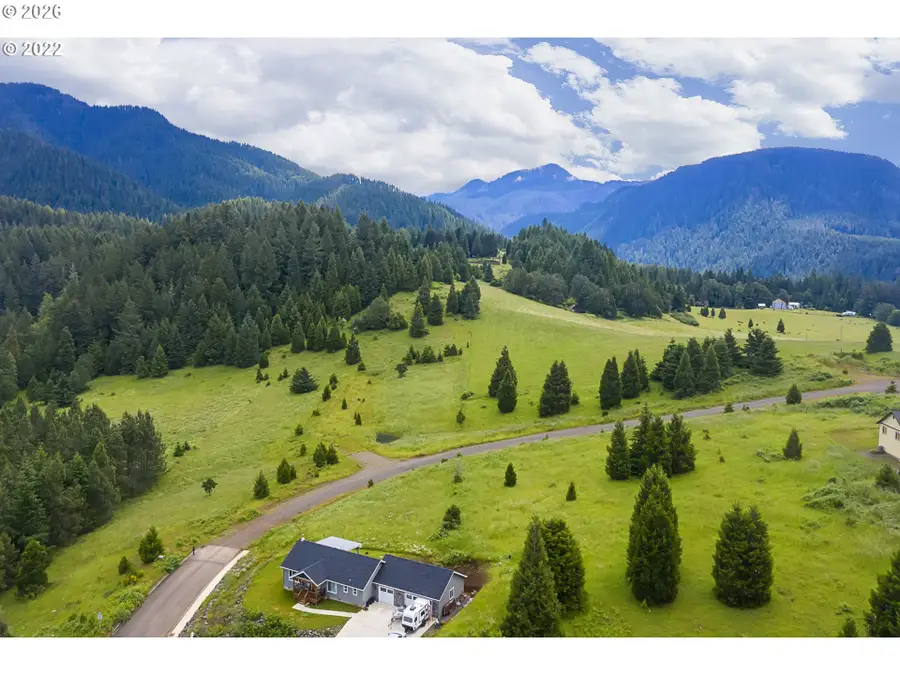 Bugle Loop #TL1301, Oakridge, OR 97463 - #3