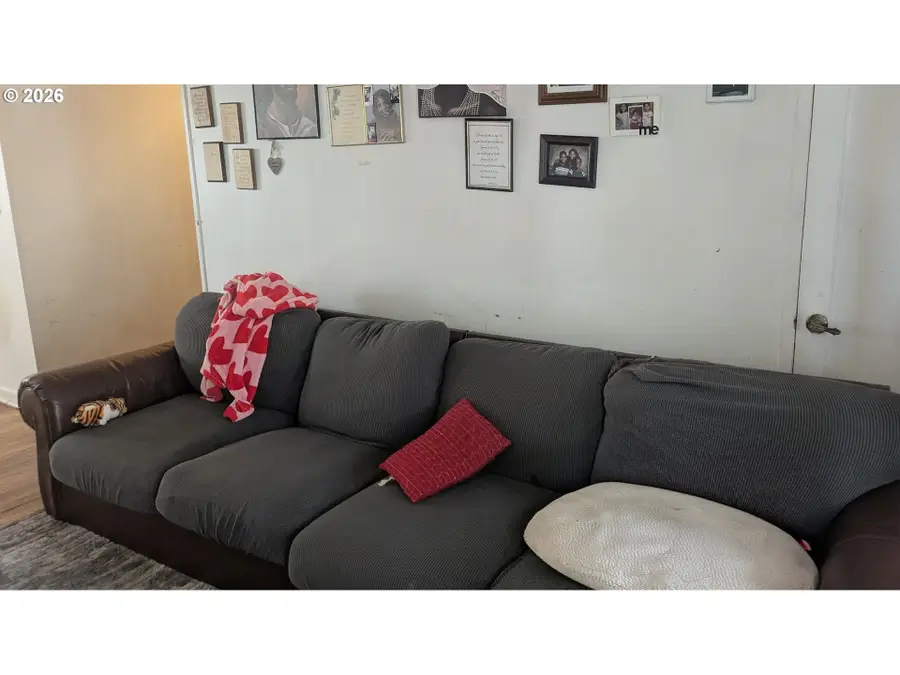 2330 W 14th Ave, Eugene, OR 97402 - #3