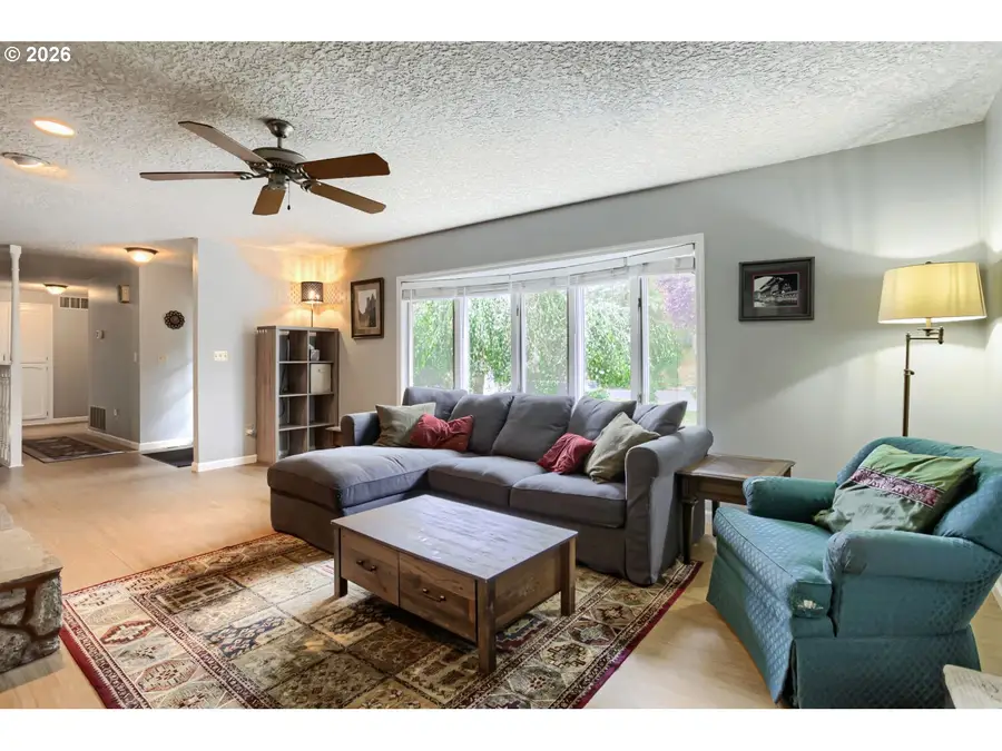 2619 NE 45th St, Vancouver, WA 98663 - #3