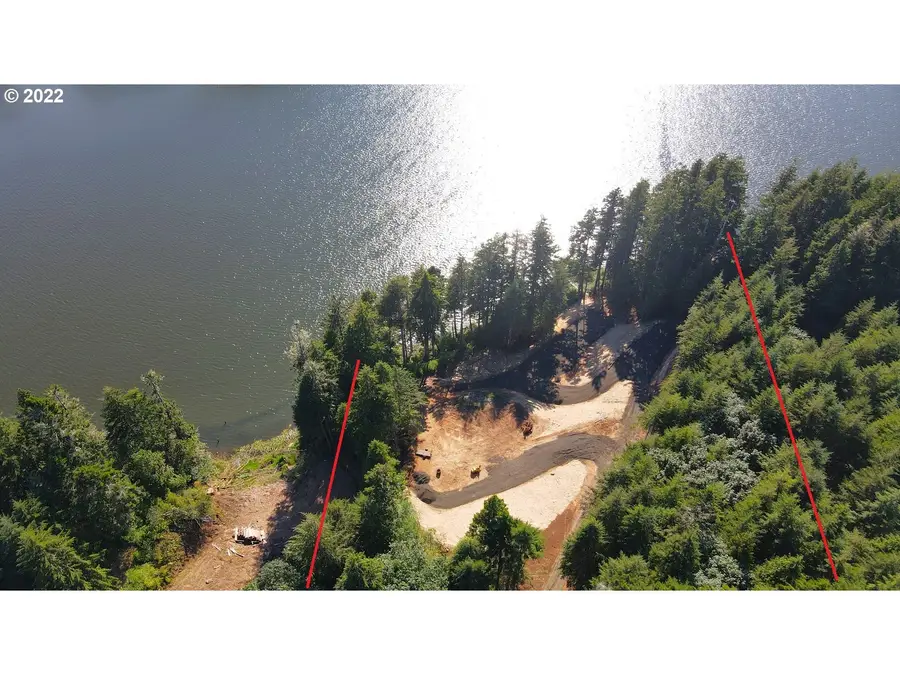 71350 Sunny Cove Rd, Lakeside, OR 97449 - Image #2