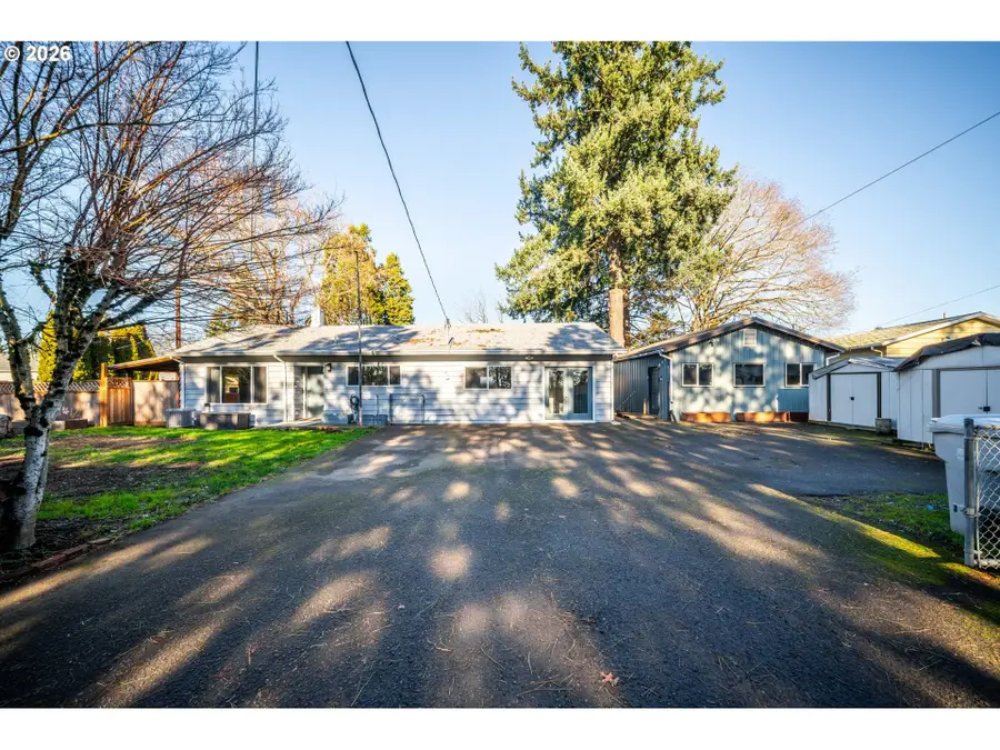 7505 SE Otty St, Milwaukie, OR 97222 - Image #2