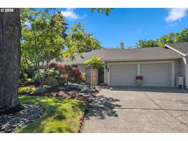 32370 SW Del Monte Dr, Wilsonville, OR 97070