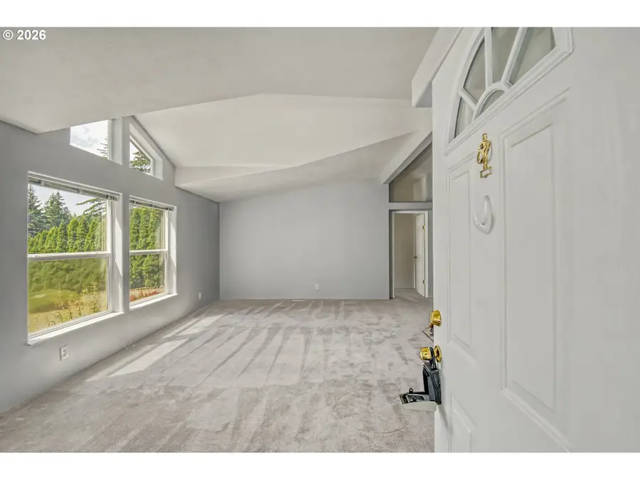25561 S Holman Rd, Estacada, OR 97023 - #2