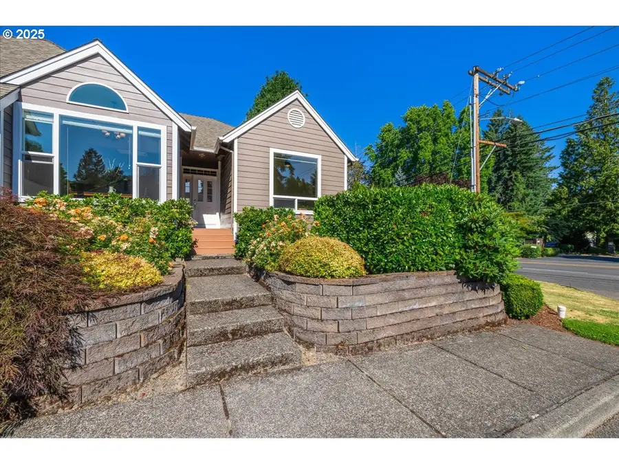 5725 Windfield Loop, Northwest Clackamas, OR 97035 - Image #3