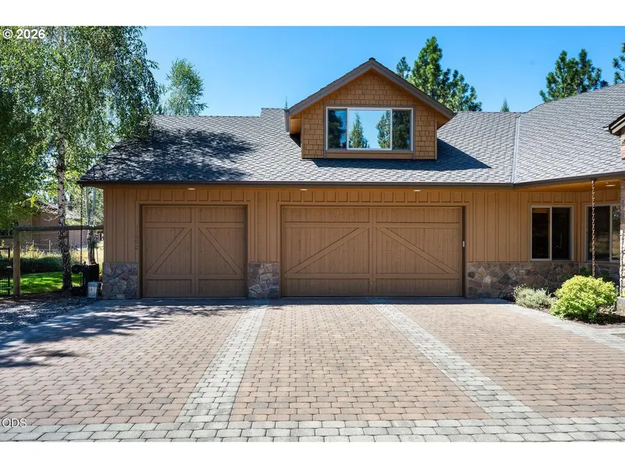 17690 Mountain View Rd Sw, Sisters, OR 97759 - #2