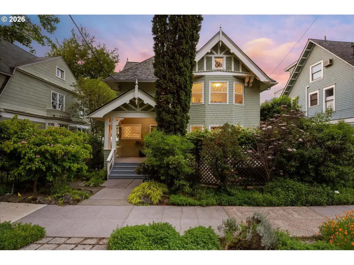 3411 NW Thurman St, Portland, OR 97210 - #1