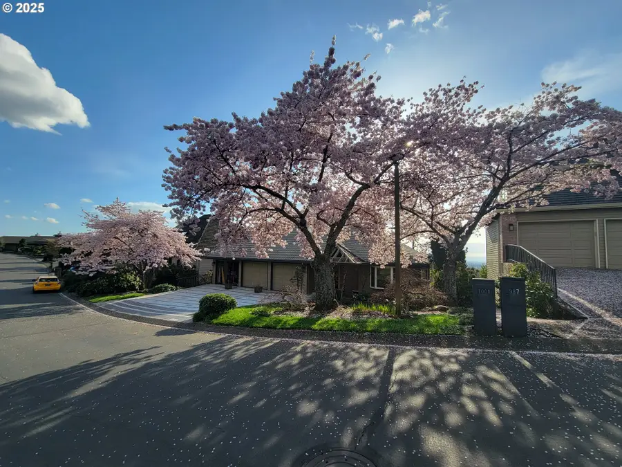 1001 SW Summit View Dr, Portland, OR 97225 - #2