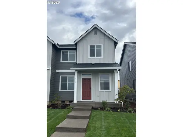 1074 Drake Ln, Woodburn, OR 97071