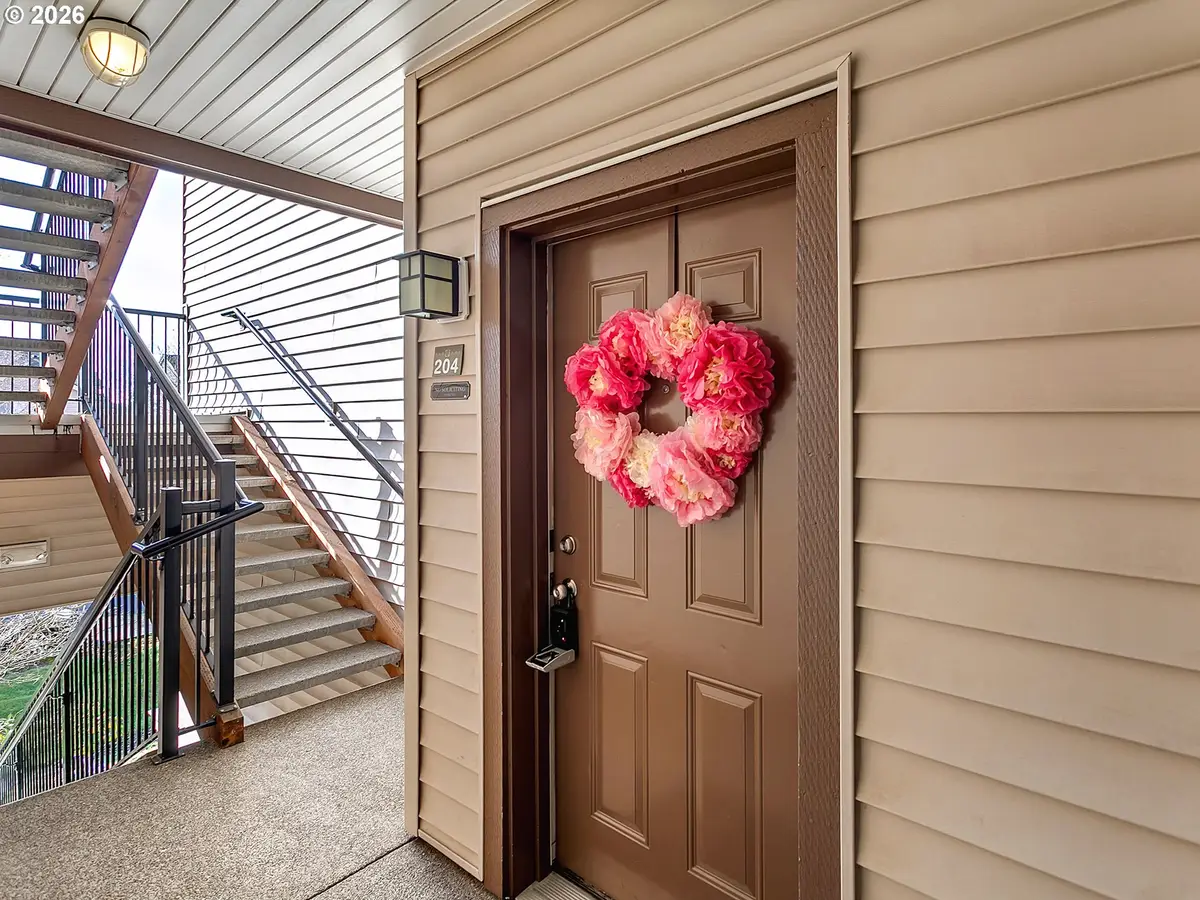 10664 NE Holly St #204, Hillsboro, OR 97006 - #1