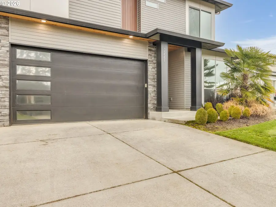 35551 Portland View Dr, Saint Helens, OR 97051 - #3