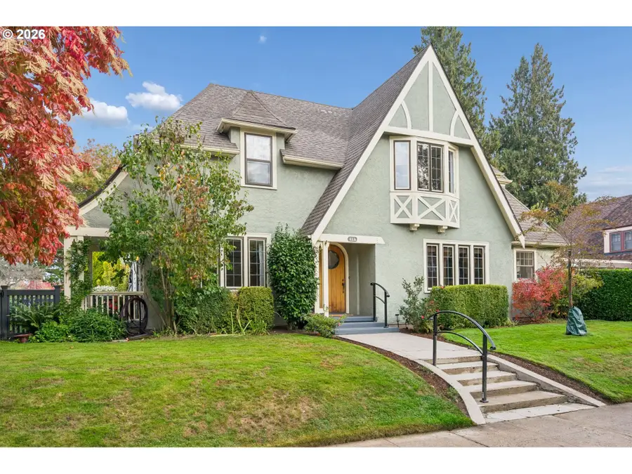 2807 NE Brazee St, Portland, OR 97212 - #2
