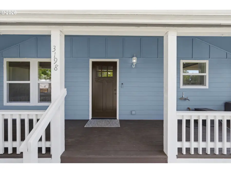 3198 Duke Snider Ave, Eugene, OR 97402 - #3