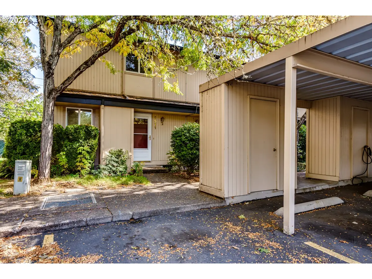 1511 Fetters Loop, Eugene, OR 97402 - Image #1