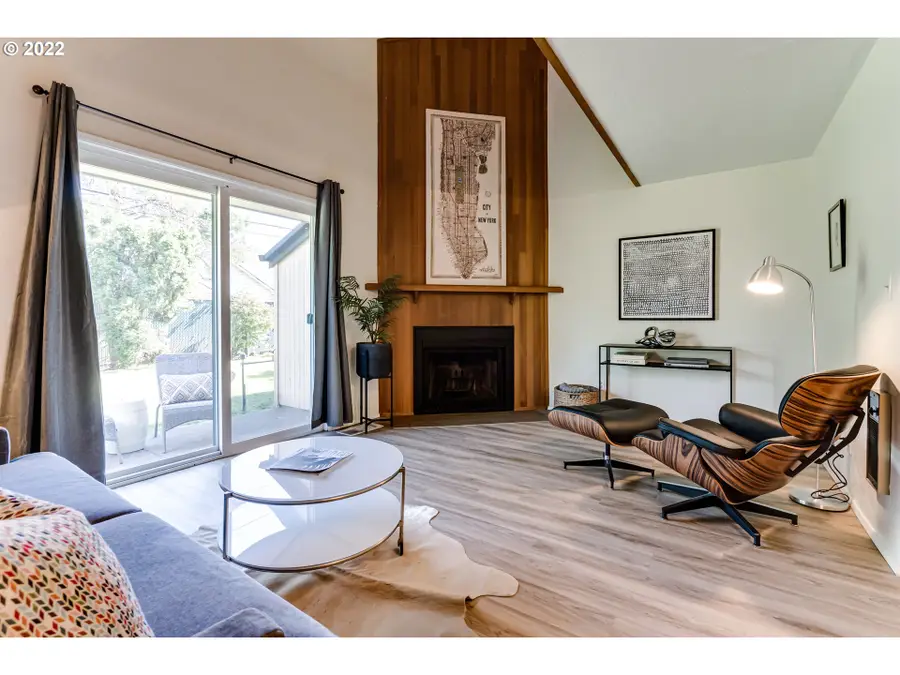 1511 Fetters Loop, Eugene, OR 97402 - Image #3