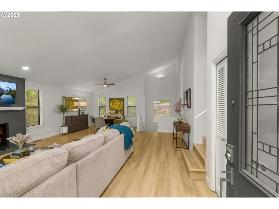 6002 Skyline Cir, West Linn, OR 97068 - #2