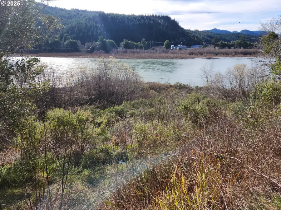 N Bank Rogue River #705, Gold Beach, OR 97444 - #3