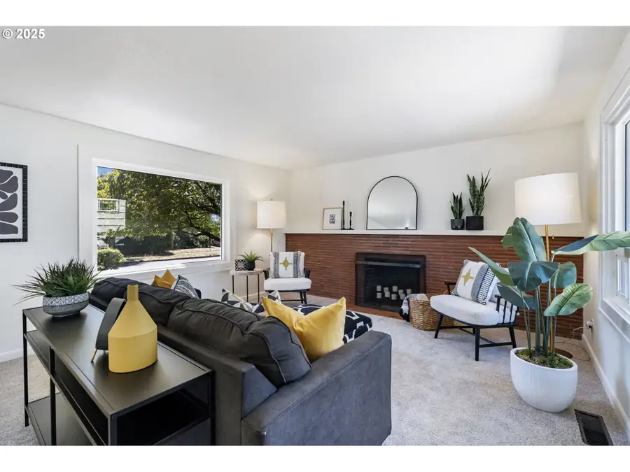 5317 SE Steele St, Portland, OR 97206 - Image #2