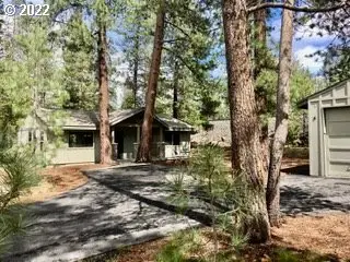 18101 Juniper Ln, Sunriver, OR 97707 - Image #2