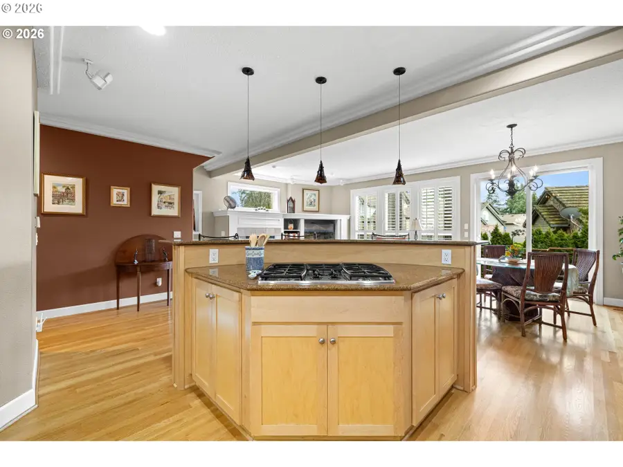 2288 Saint Moritz Loop, West Linn, OR 97068 - #2