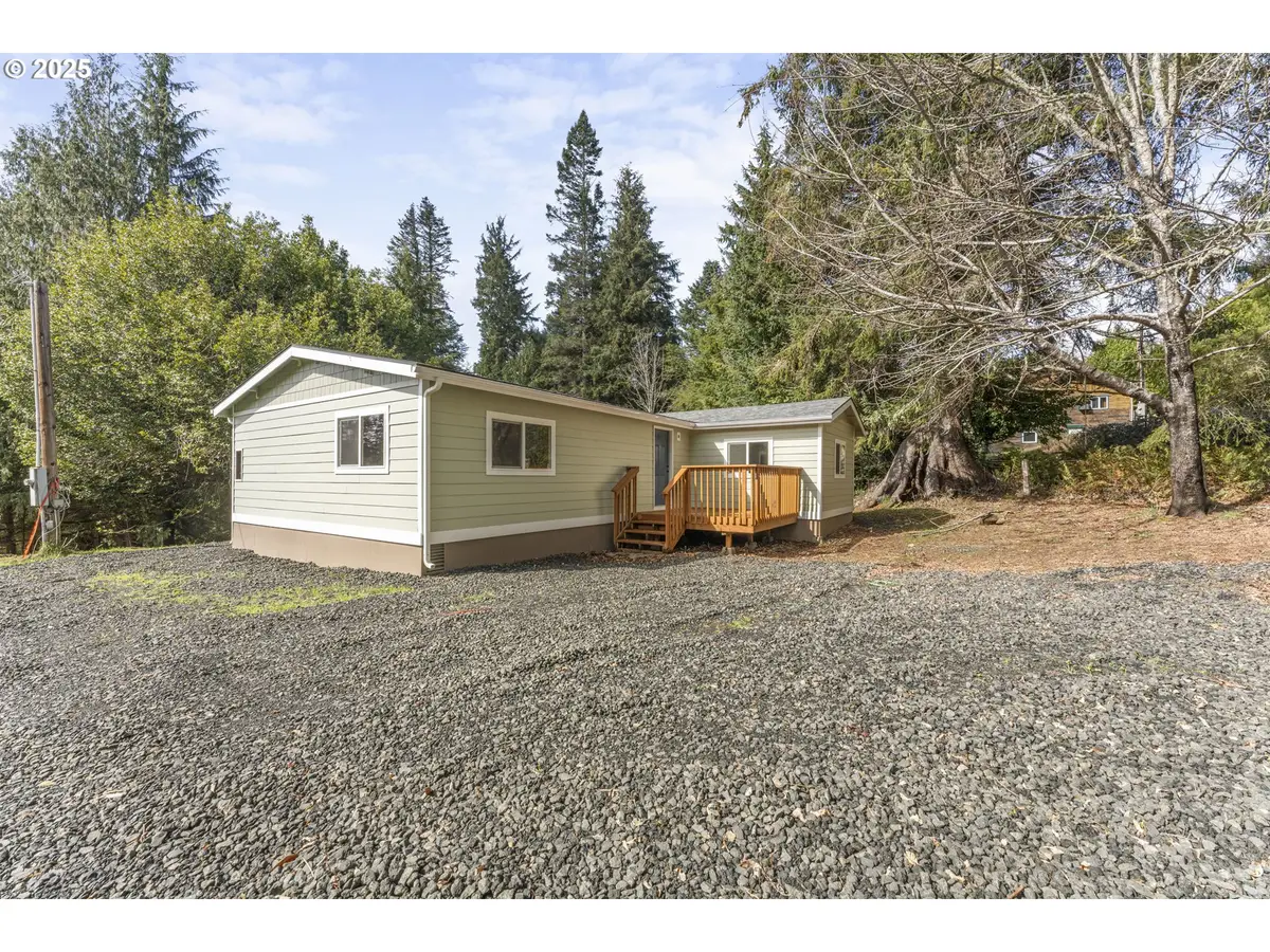 61912 Olive Barber Rd, Coos Bay, OR 97420 - Image #1