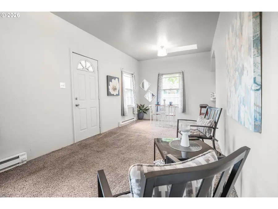 3621 E Amazon Dr, Eugene, OR 97405 - #3