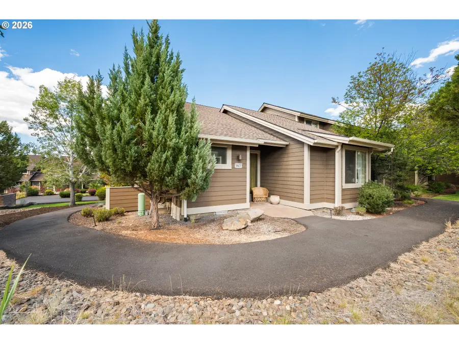 10651 Village Loop, Redmond, OR 97756 - #3