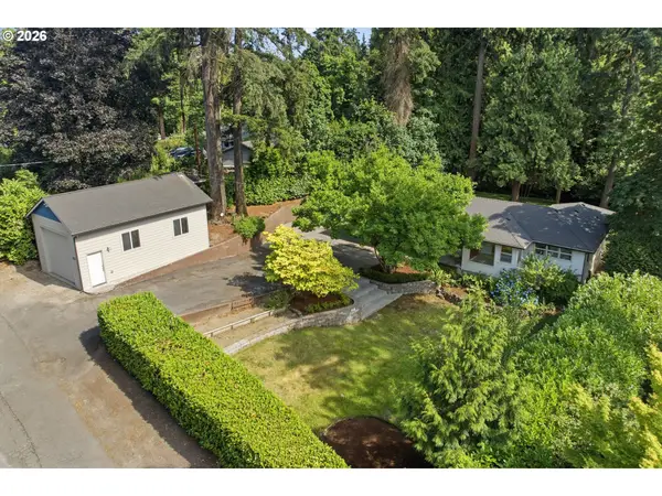 1022 SE Dogwood Ln, Milwaukie, OR 97267
