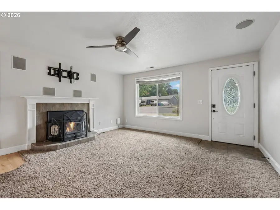 546 SE Paropa Pl, Gresham, OR 97080 - #3