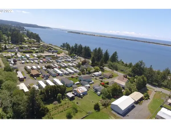 92252 Cape Arago Hwy, CoosBay, OR 97420