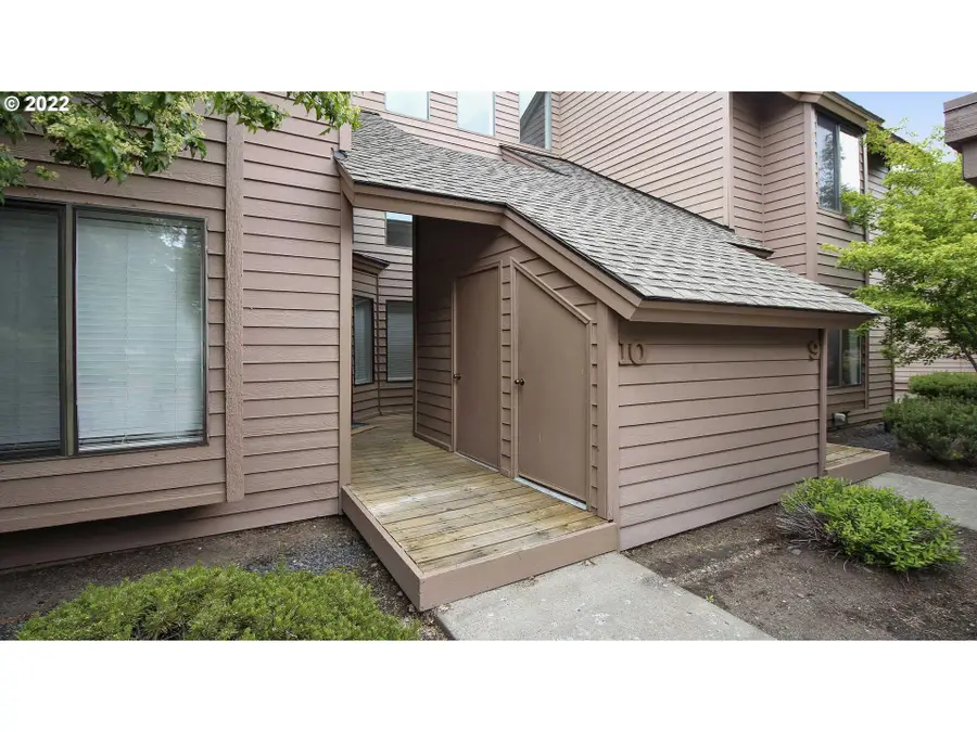 17712 Lake Aspen Ct #10, Sunriver, OR 97707 - Image #2