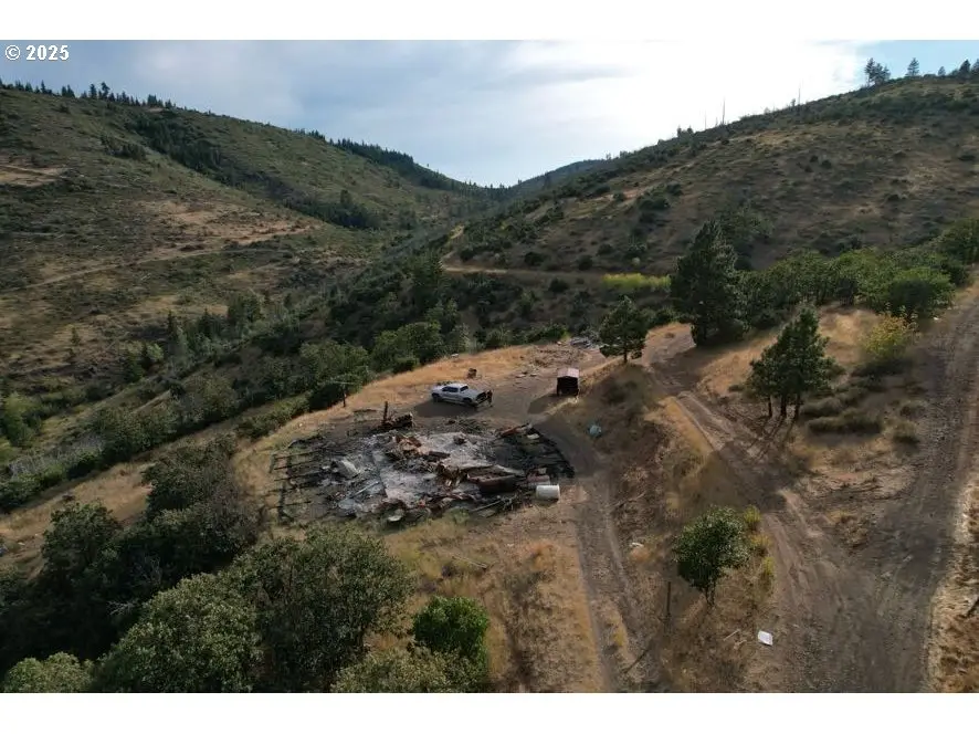 8800 Upper Mill Creek Rd, The Dalles, OR 97058 - Image #2