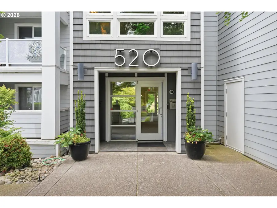 520 SE Columbia River Dr #132, Vancouver, WA 98661 - #3