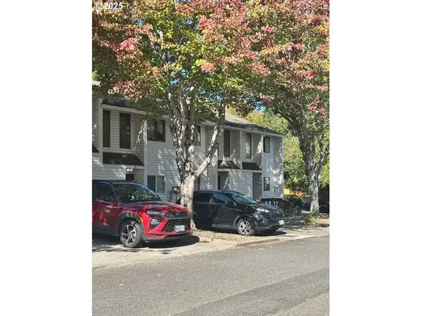 4921 SW 59th Ave, Portland, OR 97221