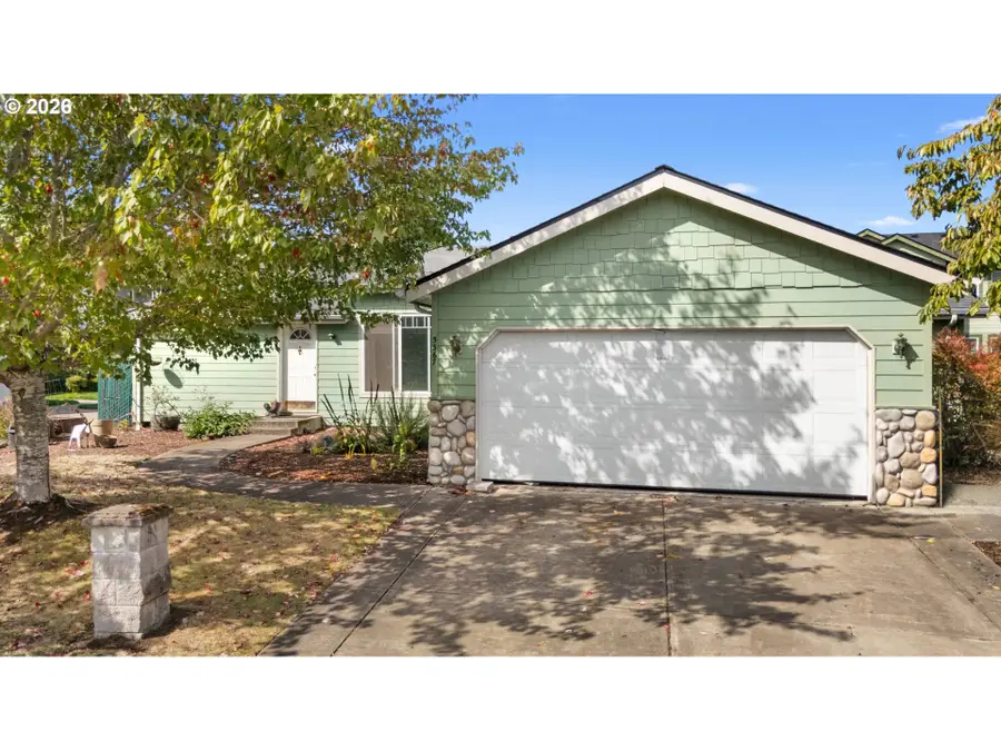 5367 Olympic Cir, Eugene, OR 97402 - #2