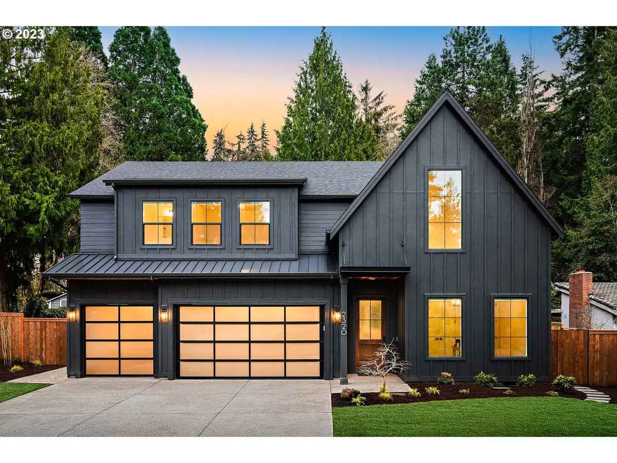 2320 Glen Haven Rd, Lake Oswego, OR 97034 - Image #1
