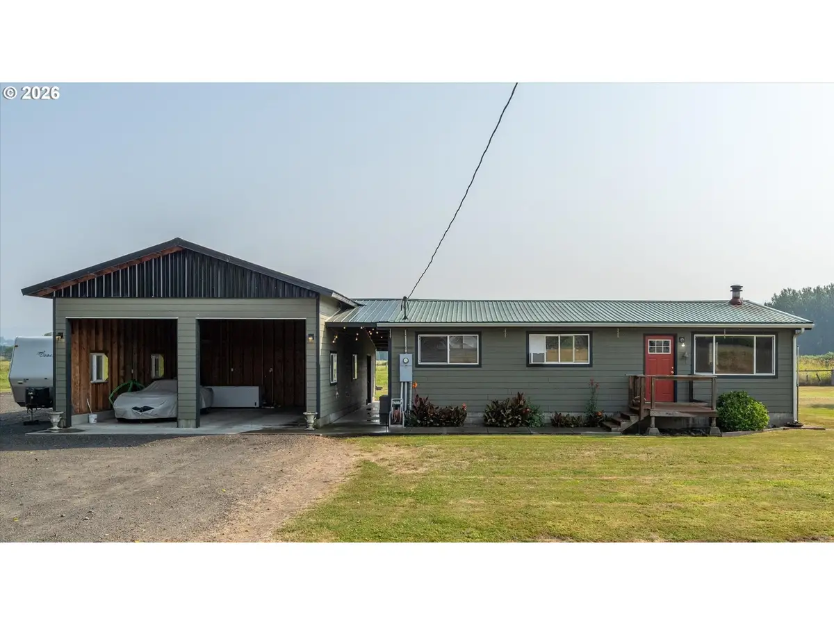 126 W Sunny Sands Rd, Cathlamet, WA 98612 - #1