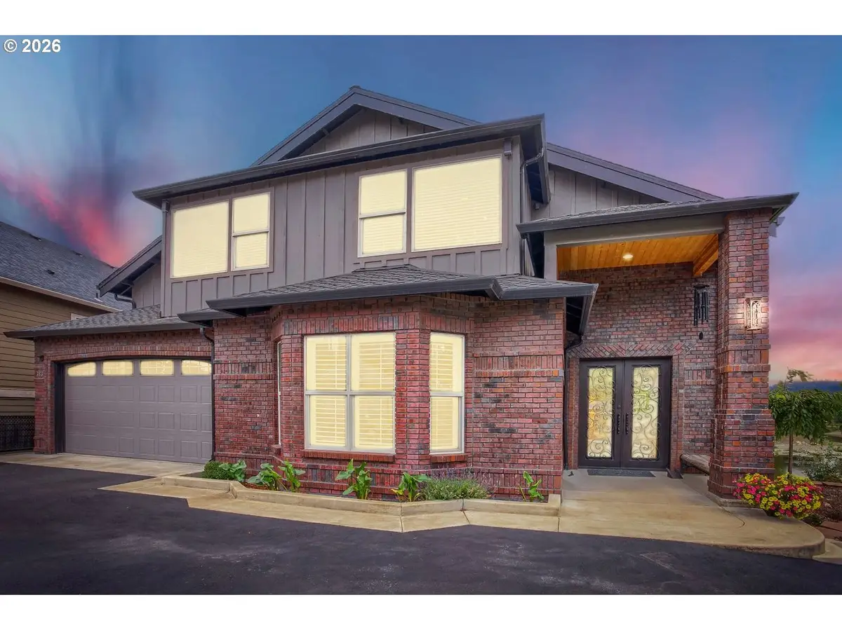 383 W Clackamas Blvd, Gladstone, OR 97027 - #1