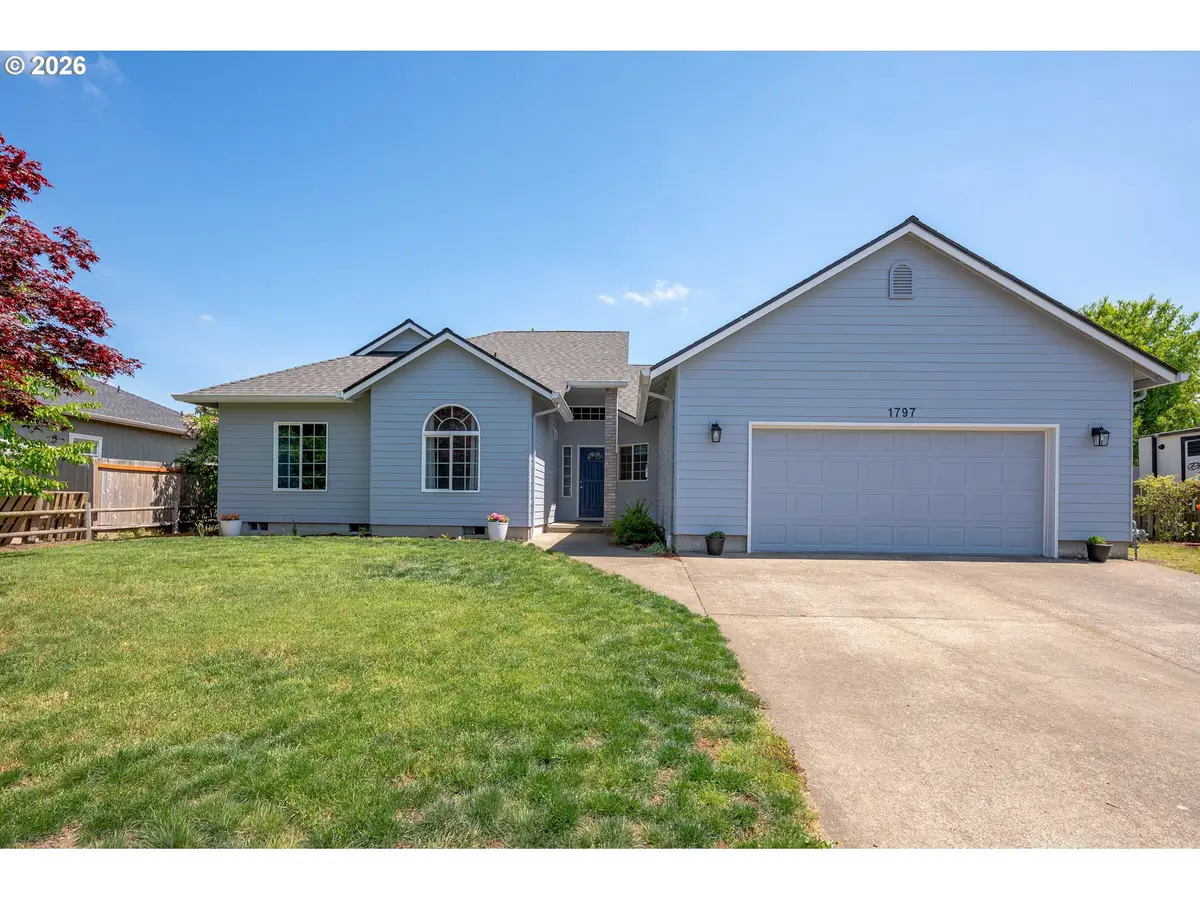1797 NW Whitecliff Dr, Albany, OR 97321 - #1