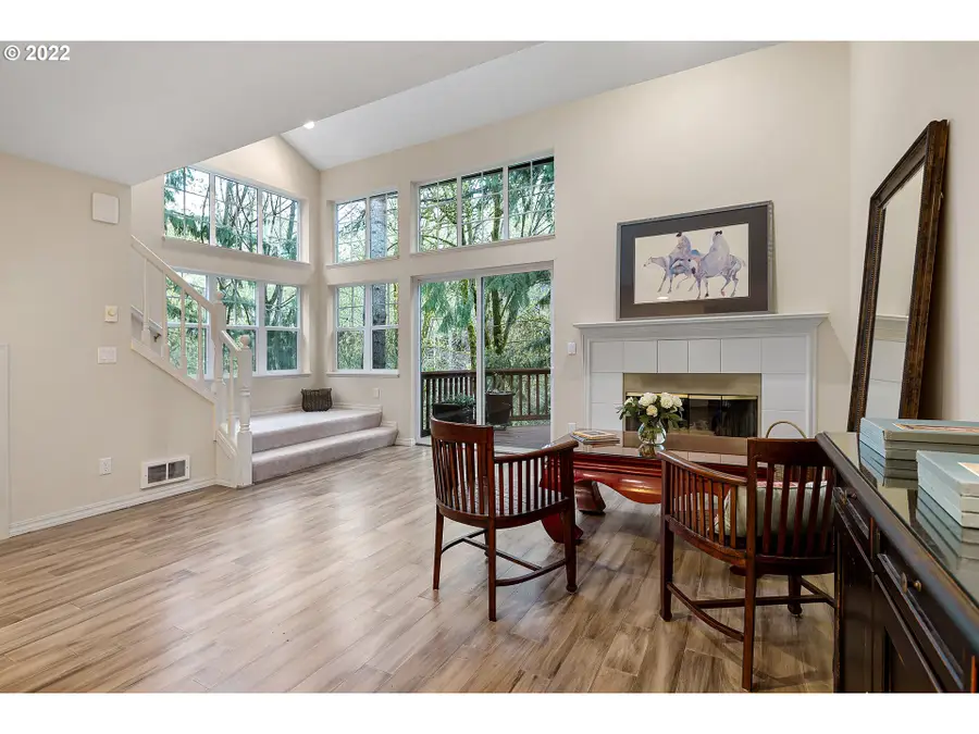 9636 NW Miller Hill Dr, Portland, OR 97229 - Image #3