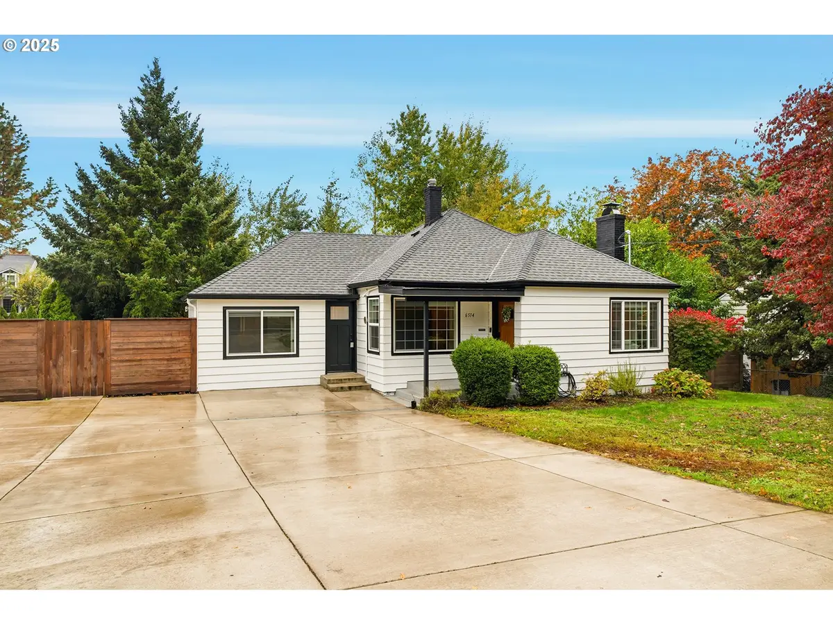 6514 SE Thiessen Rd, Milwaukie, OR 97267 - Image #1