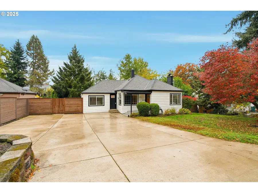 6514 SE Thiessen Rd, Milwaukie, OR 97267 - Image #3