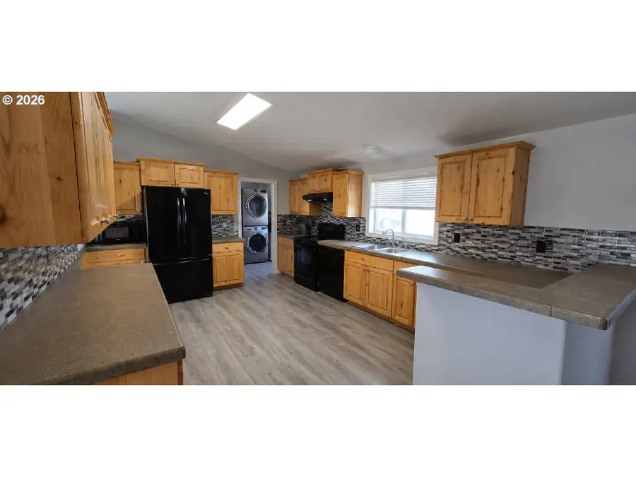 165 Esther Ct, Irrigon, OR 97844 - #3