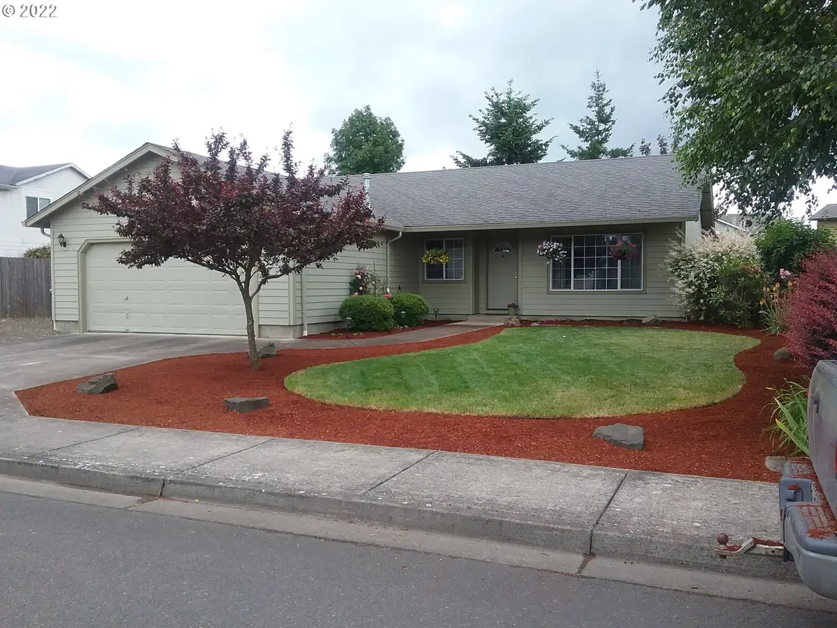 5246 Austin Way, Eugene, OR 97402 - Image #1