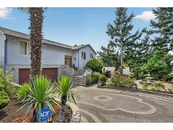 10774 SE 99th Dr, HappyValley, OR 97086